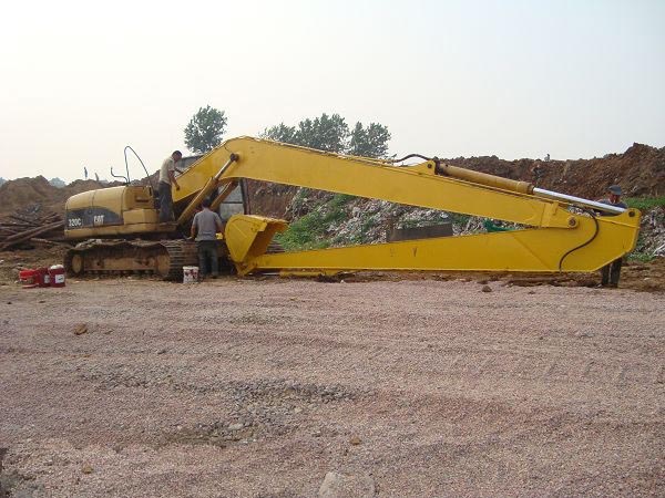 挖掘機(jī)加長(zhǎng)臂、加長(zhǎng)臂、挖掘機(jī)改裝加長(zhǎng)臂、挖掘機(jī)加長(zhǎng)臂廠家